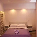 بيت ضيافة Medulic Palace & 2 3*