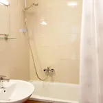 Medulic Palace & 2 بيت ضيافة شيبينيك