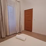 بيت ضيافة Medulic Palace & 2 3*