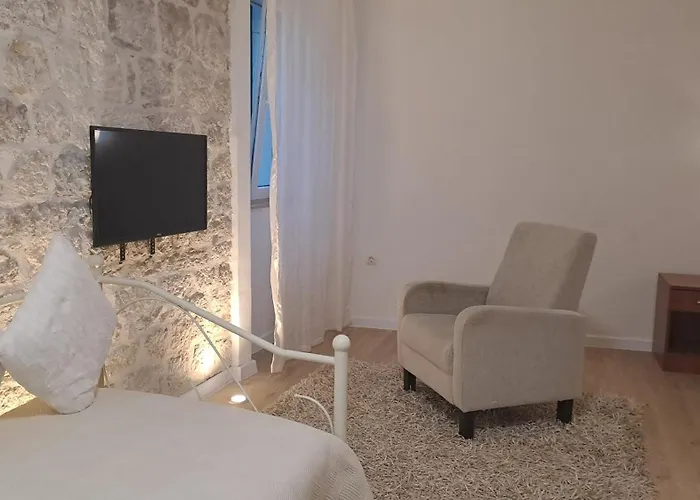 Gasthuis Medulic Palace & 2 Šibenik