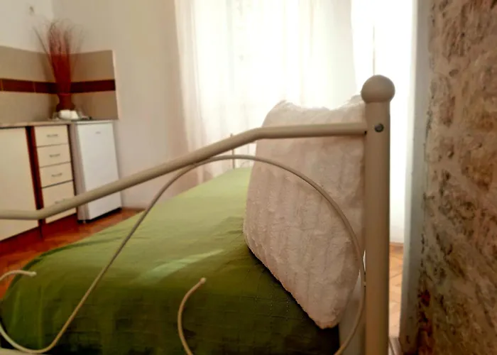 Gasthuis Medulic Palace & 2 3*