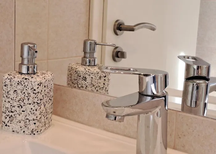 Gasthuis Medulic Palace & 2