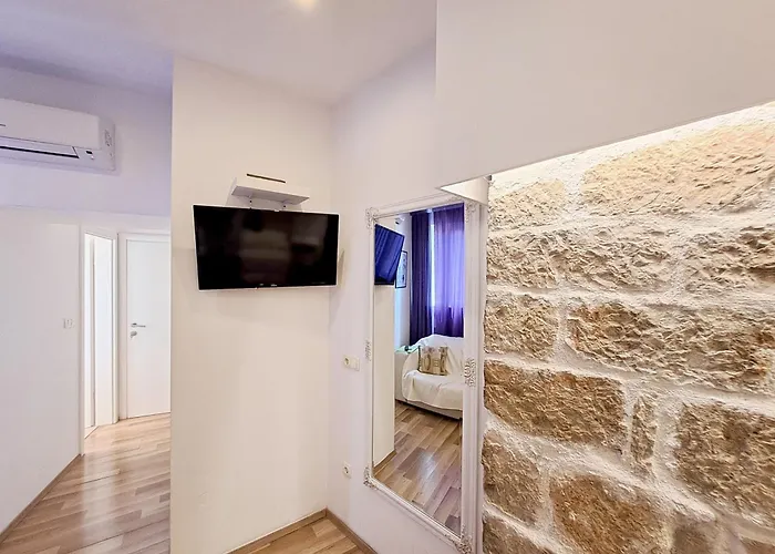 Medulic Palace & 2 Gasthuis